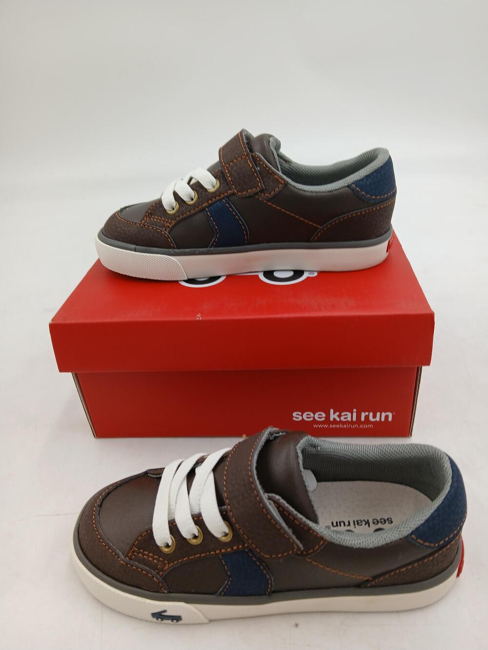 See Kai Run Shoes Kids Size 11 Brown Leather Hook & Loop Sneaker Low Top Connor